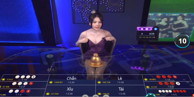 Phiên bản xóc đĩa live đình đám hàng đầu